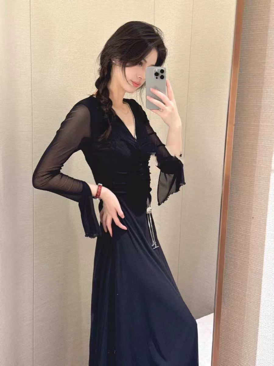Audrey Hepburn Black Dress